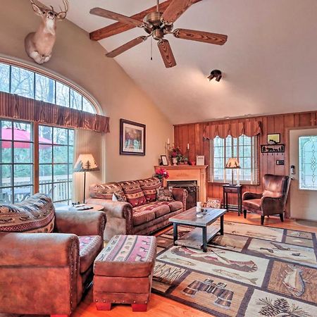 Poconos Home With Game Room Walk To Lake Harmony! Exterior photo