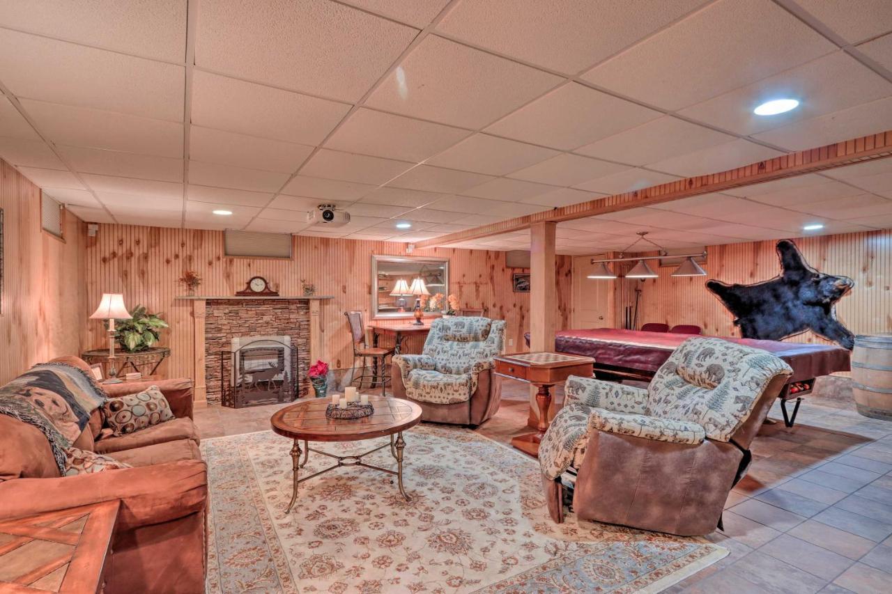 Poconos Home With Game Room Walk To Lake Harmony! Exterior photo